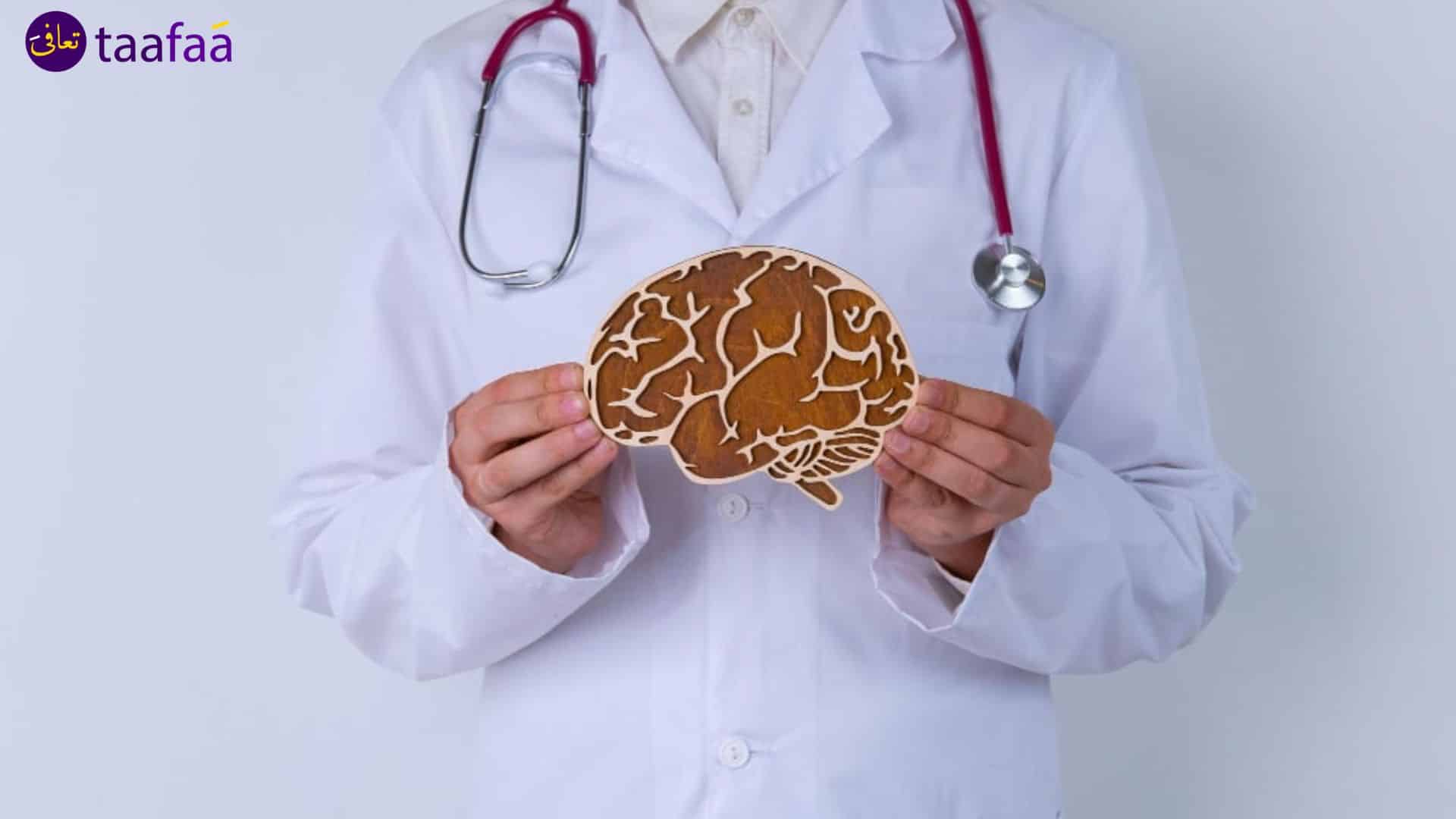 إستشاري جراحة المخ والأعصاب